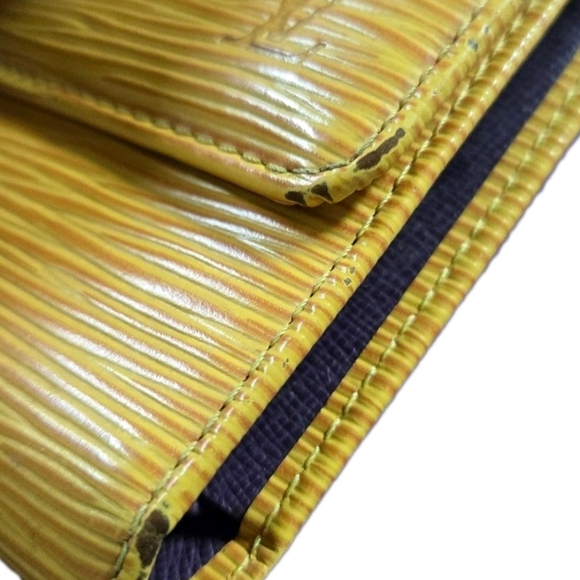 Louis Vuitton Yellow Epi Portefeuille Tresor Leather Trifold Wallet ( GREAT COND - Picture 8 of 14